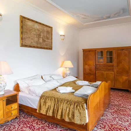 Princess Palace & Golf Guest house Dunakiliti